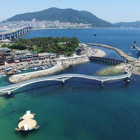 Hotel Queen Busan Exterior foto